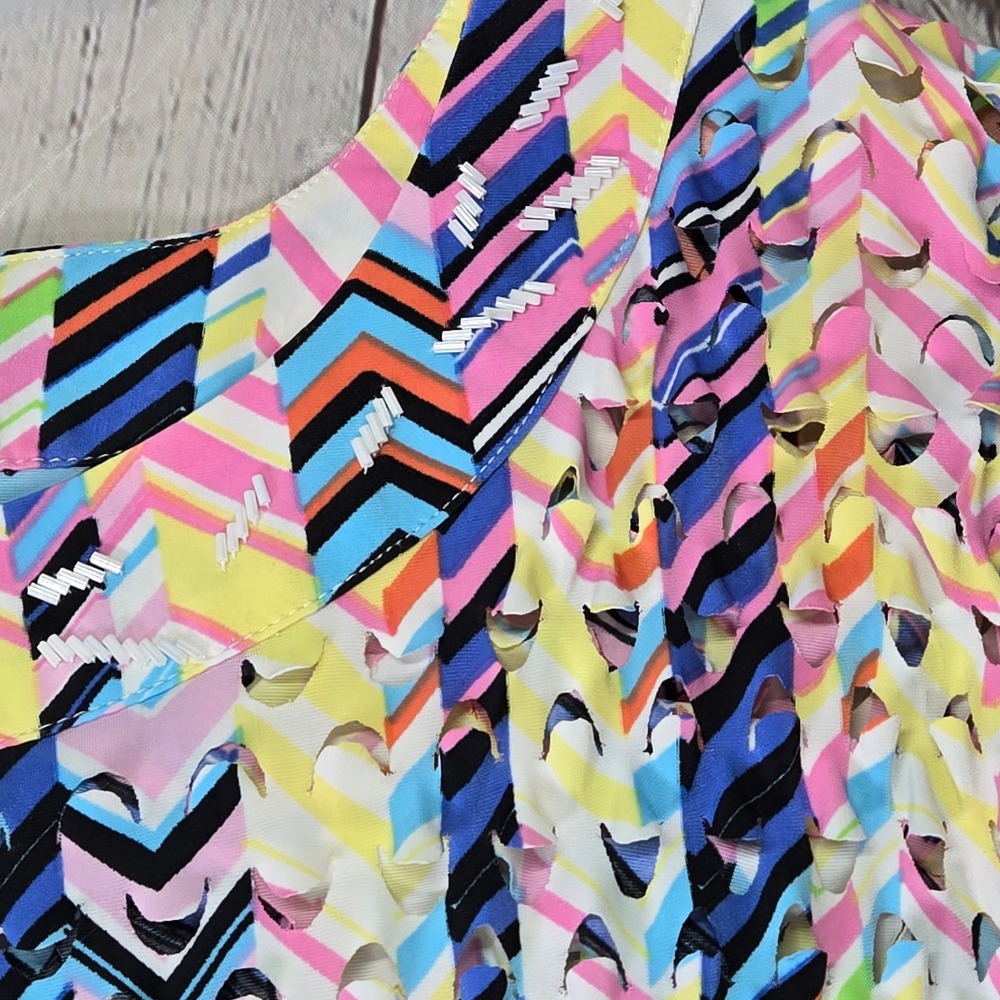 Alberto Makali Women Small Multicolor Chevron Laser Cut Beaded 3/4 Sleeve Top‎ - Picture 5 of 7